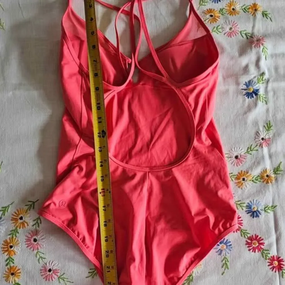 Lululemon Athletica One-Piece Swimsuit NWOT Coral Strappy Open Back sz S